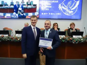 Успех  приходит к тем, кто к нему идет