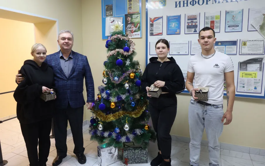 С новым домом!