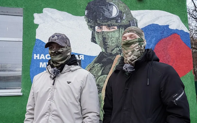 Русские своих не бросают